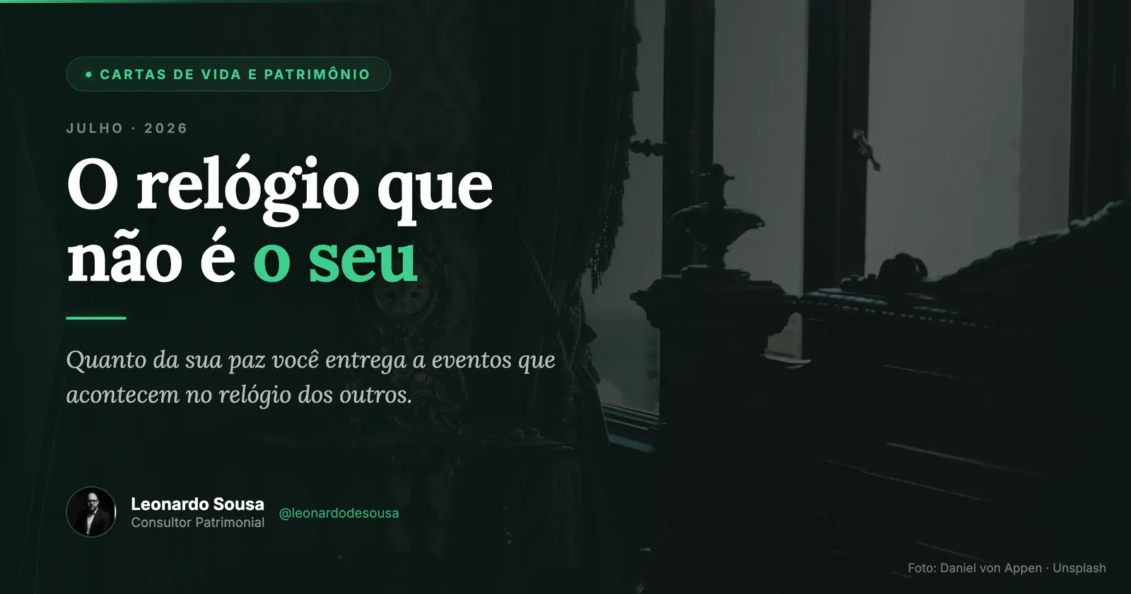 Capa da carta: O relógio que não é o seu